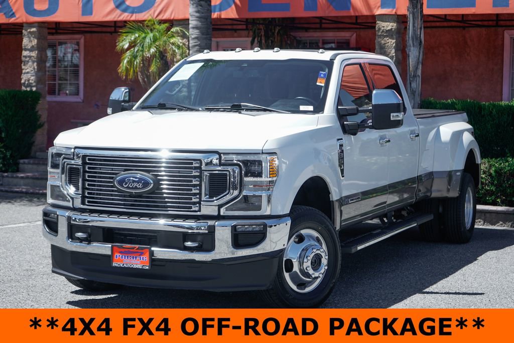 Used 2021 Ford F350 Lariat w/ Lariat Ultimate Package AWD/4WD image 4