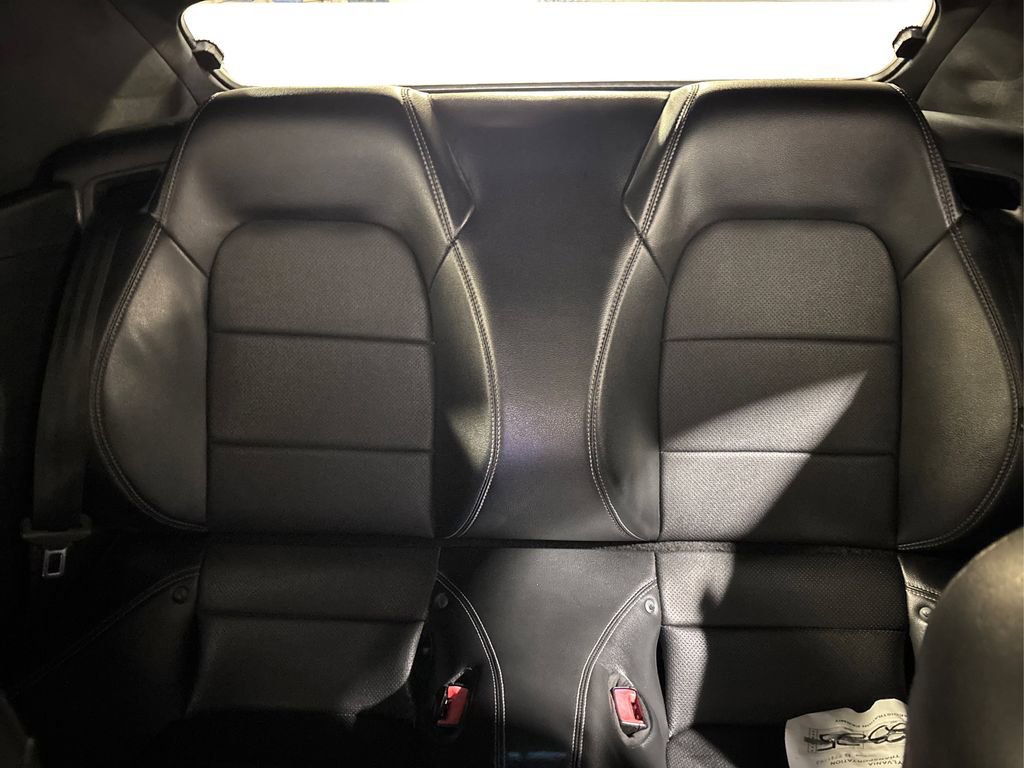 Used 2020 Ford Mustang GT Premium image 23