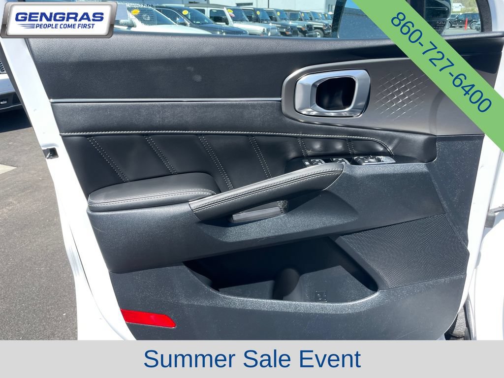 Used 2023 Kia Sorento SX AWD/4WD image 39