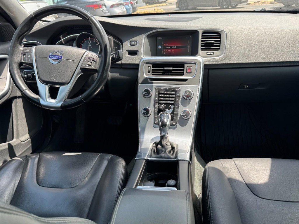 Used 2017 Volvo S60 T5 Inscription AWD/4WD image 13