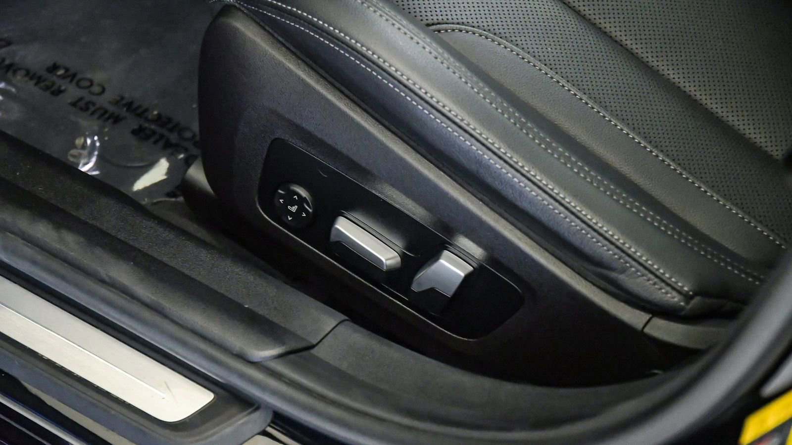 Certified 2023 BMW 330e 330e iPerformance w/ Premium Package image 23