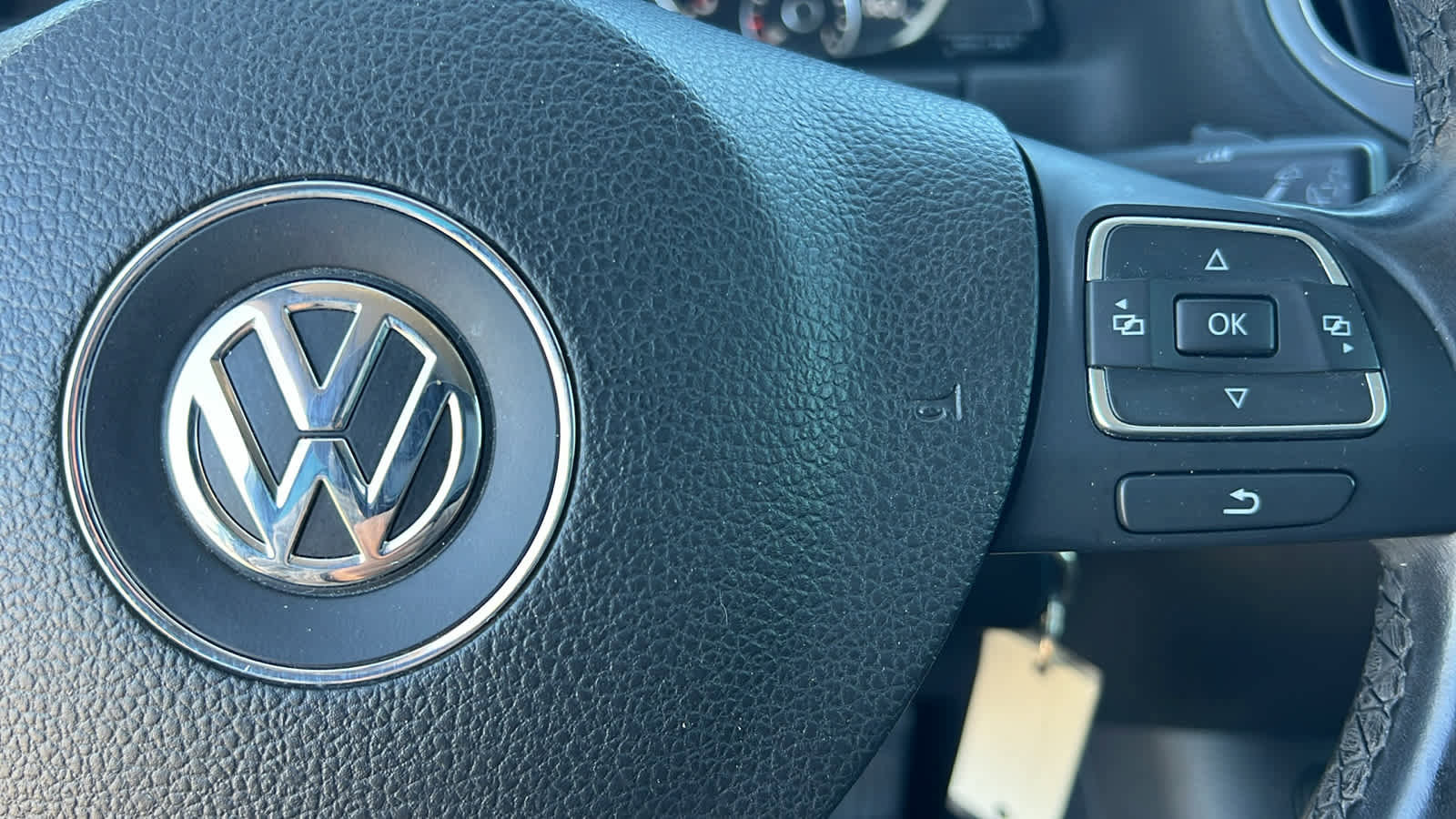 Used 2013 Volkswagen Tiguan S AWD/4WD image 19