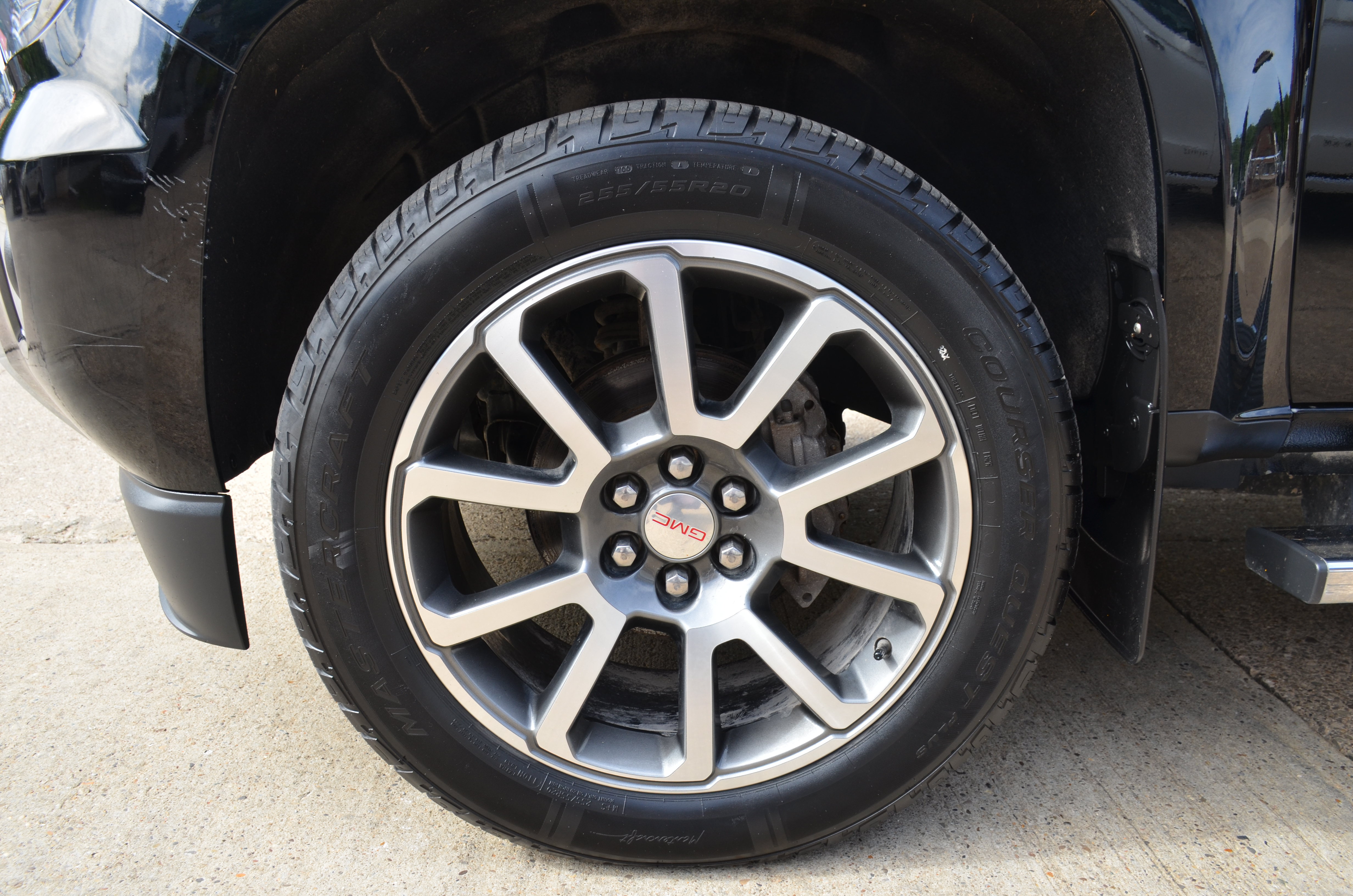Used 2020 GMC Canyon Denali AWD/4WD image 12