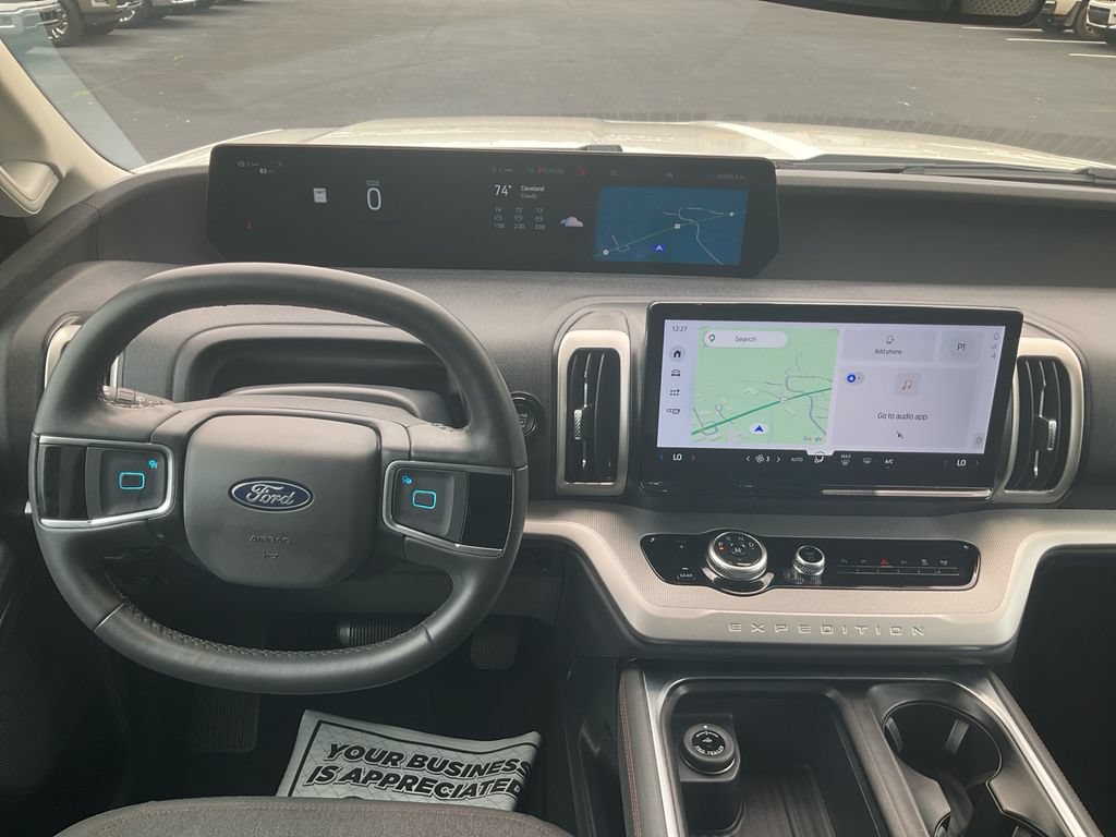 Certified 2025 Ford Expedition Active RWD image 25