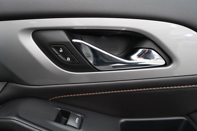 Used 2020 Chevrolet Traverse RS image 69