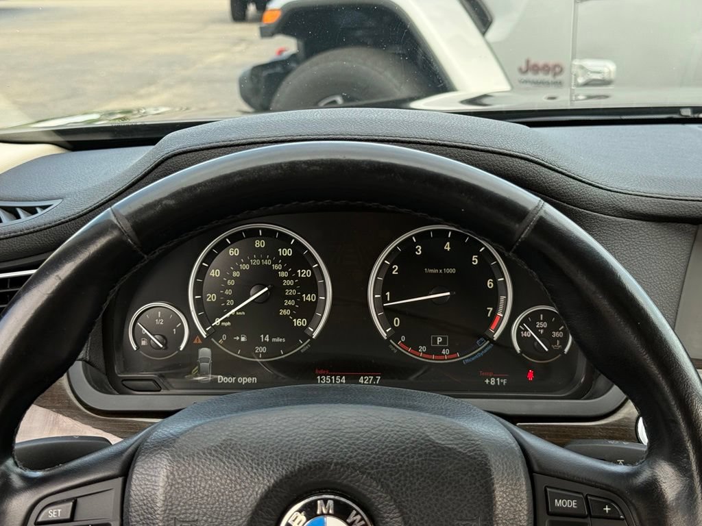 Used 2012 BMW 750i xDrive AWD/4WD image 9