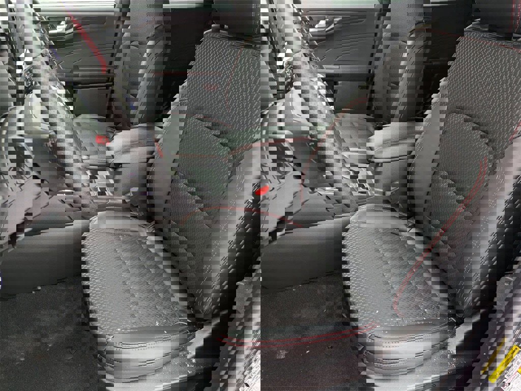 New 2026 Ford Escape ST-Line w/ Tech Pack #1 image 17