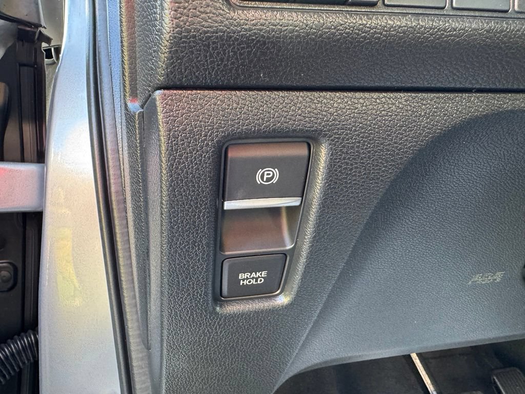 Used 2025 Honda Odyssey EX-L image 16