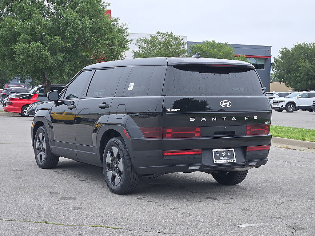New 2026 Hyundai Santa Fe SE FWD image 5