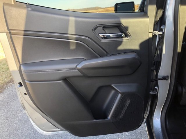 Used 2025 GMC Canyon Elevation w/ Convenience Package image 23