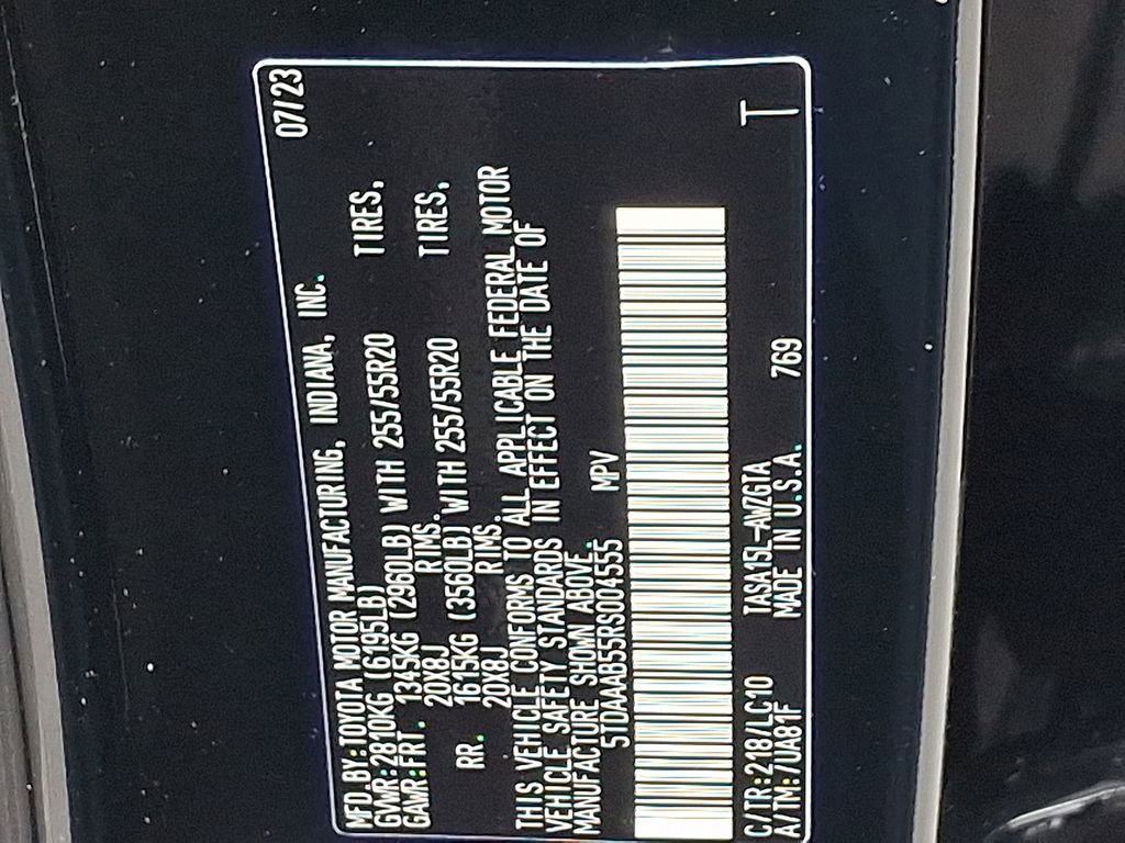 Used 2024 Toyota Grand Highlander XLE image 25