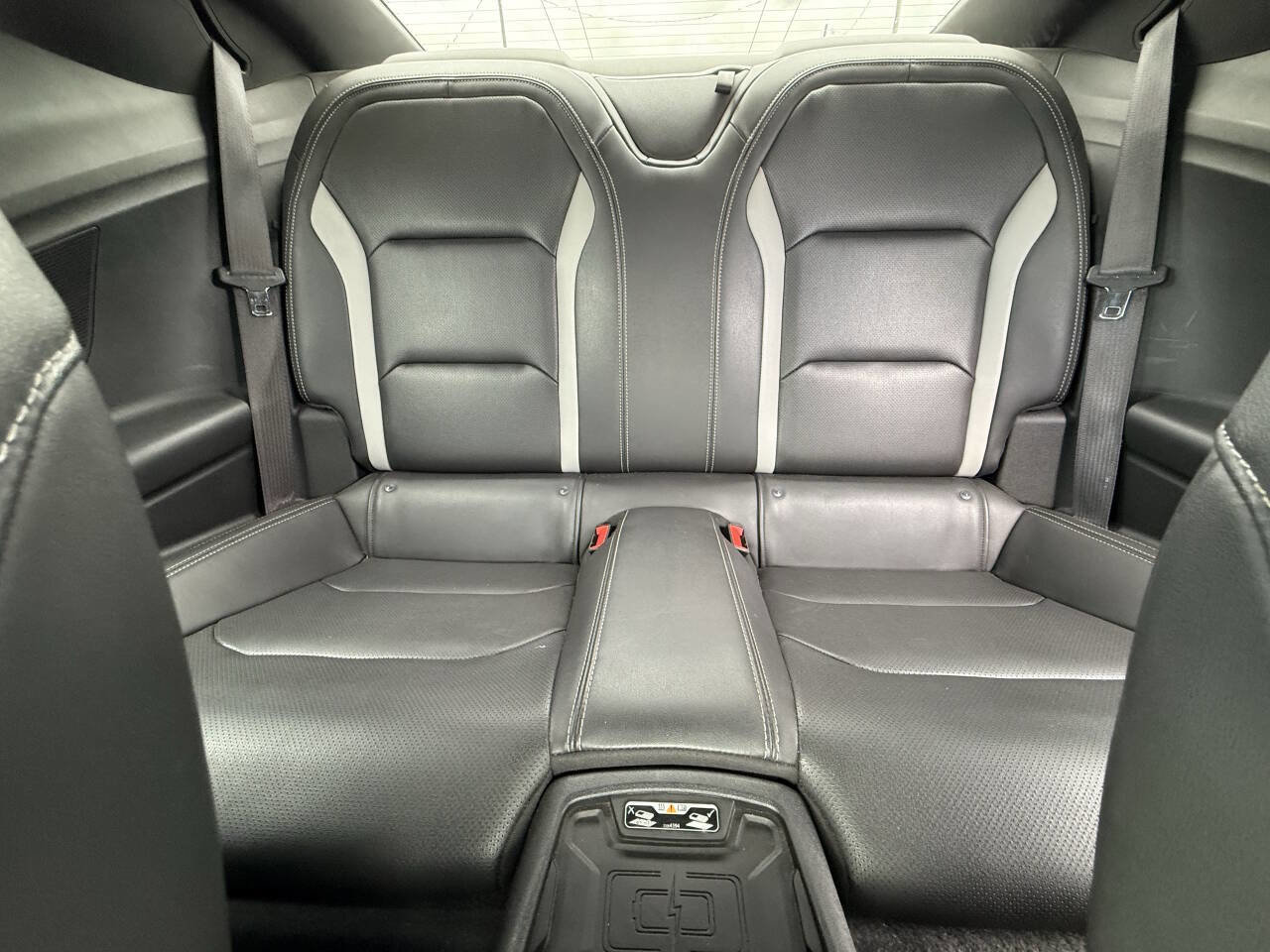 Used 2017 Chevrolet Camaro LT RWD image 20