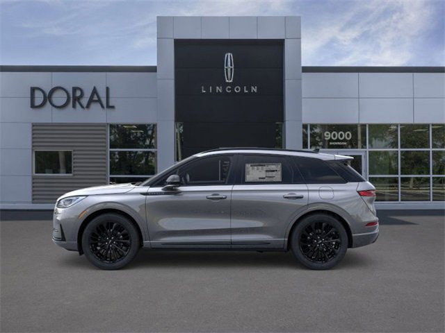 New 2026 Lincoln Corsair Premiere image 3