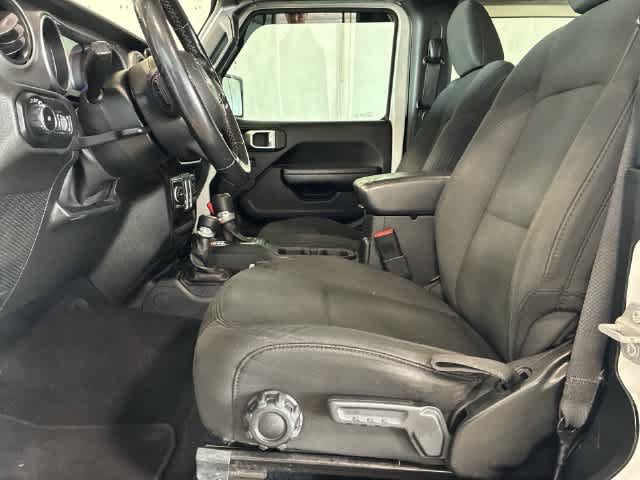 Used 2020 Jeep Wrangler Sport AWD/4WD image 18