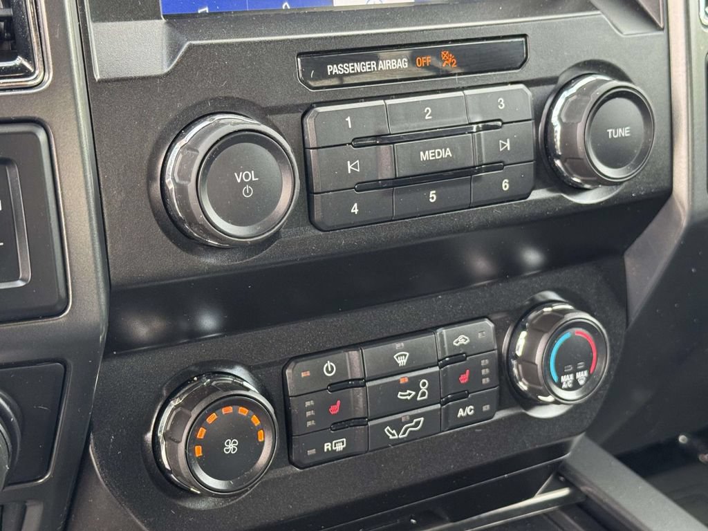 Used 2019 Ford F150 XLT w/ Equipment Group 302A Luxury AWD/4WD image 20