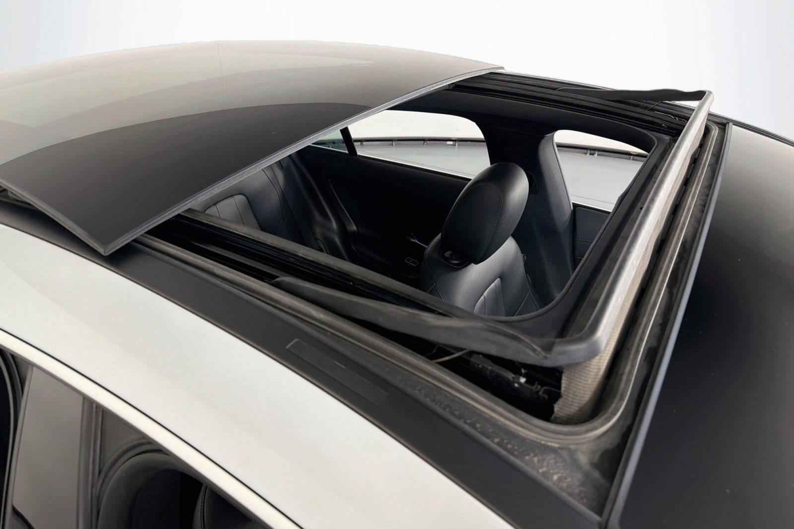 Certified 2022 Mercedes-Benz CLA 250 image 22