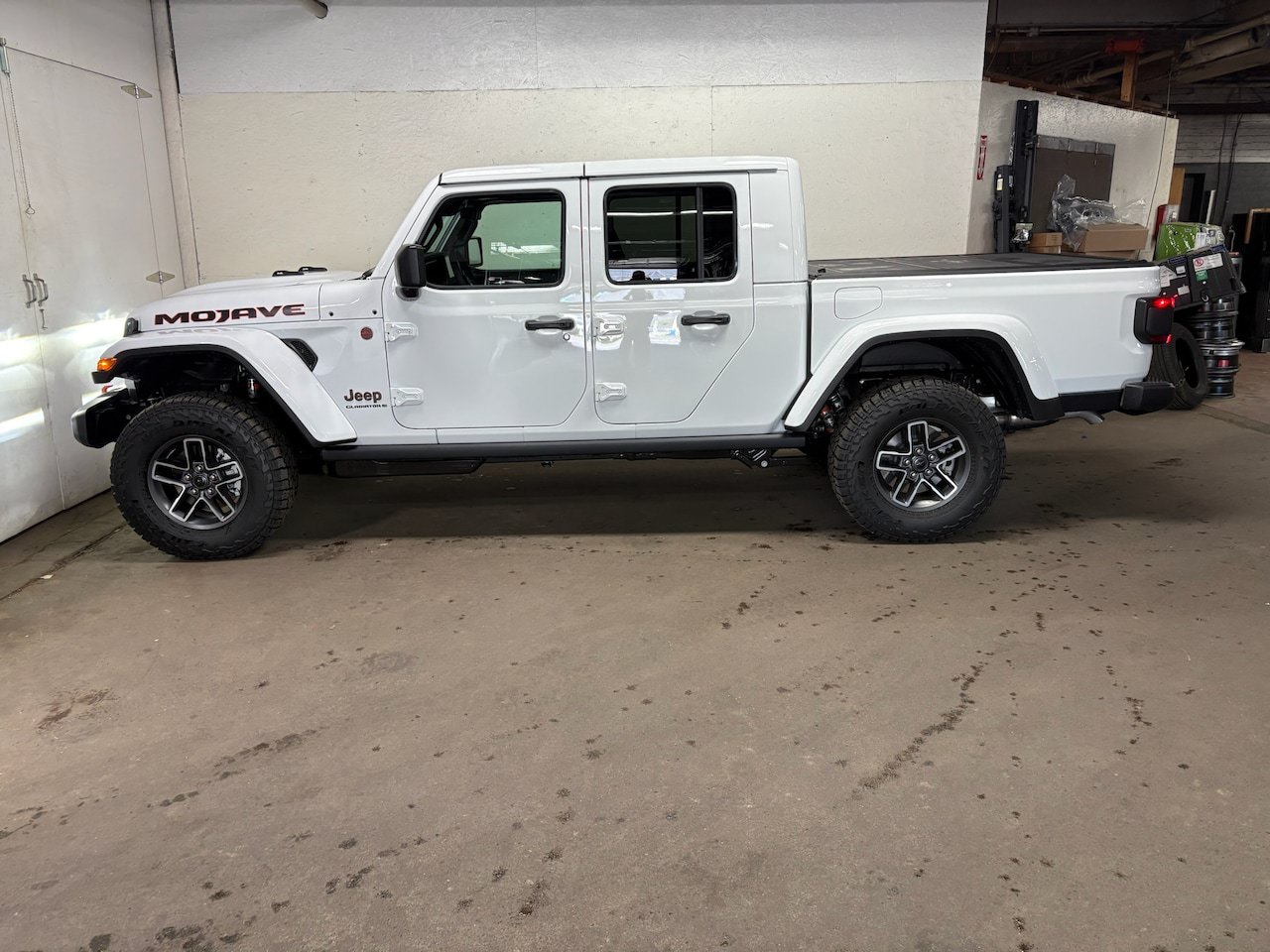 New 2026 Jeep Gladiator Mojave AWD/4WD image 6