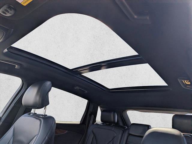 Used 2018 Lincoln MKX Reserve image 16