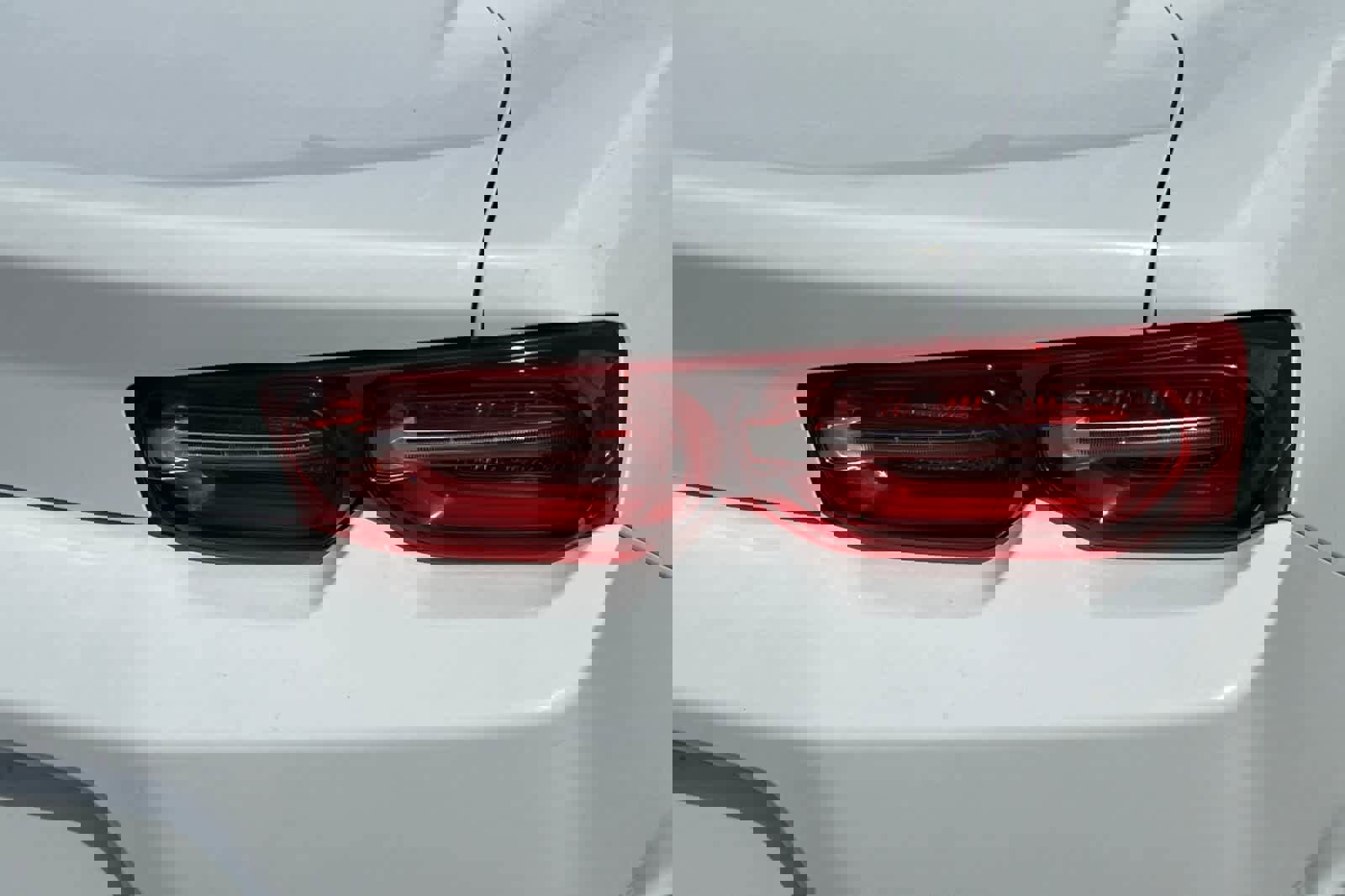 Used 2022 Chevrolet Camaro LT image 18