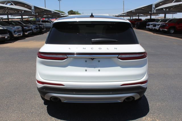 Used 2023 Lincoln Corsair FWD w/ Equipment Group 102A image 4