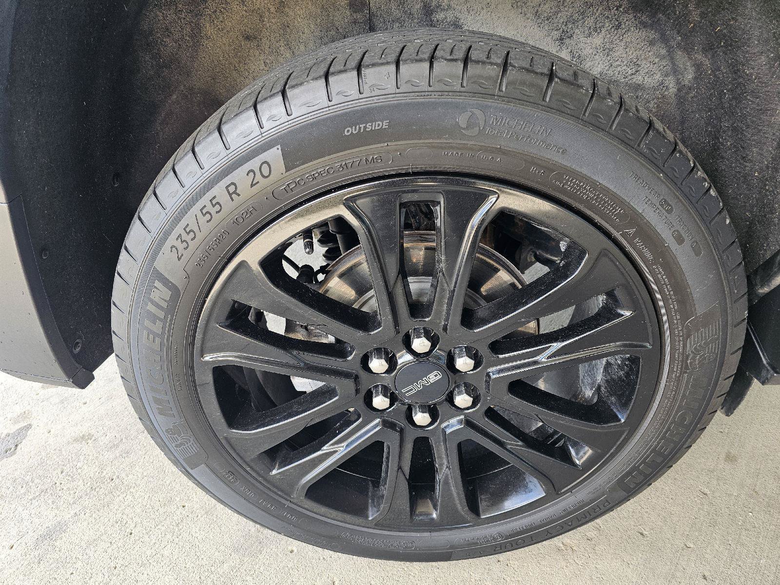 Used 2023 GMC Acadia SLT w/ Elevation Edition AWD/4WD image 10