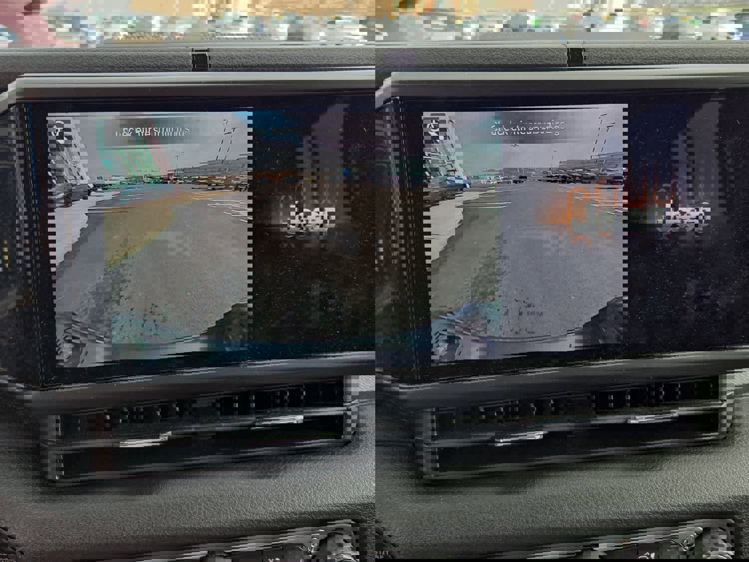 Used 2025 Jeep Gladiator Sport image 54