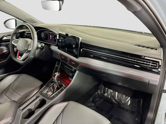Certified 2026 Volkswagen Jetta GLI Autobahn FWD image 31