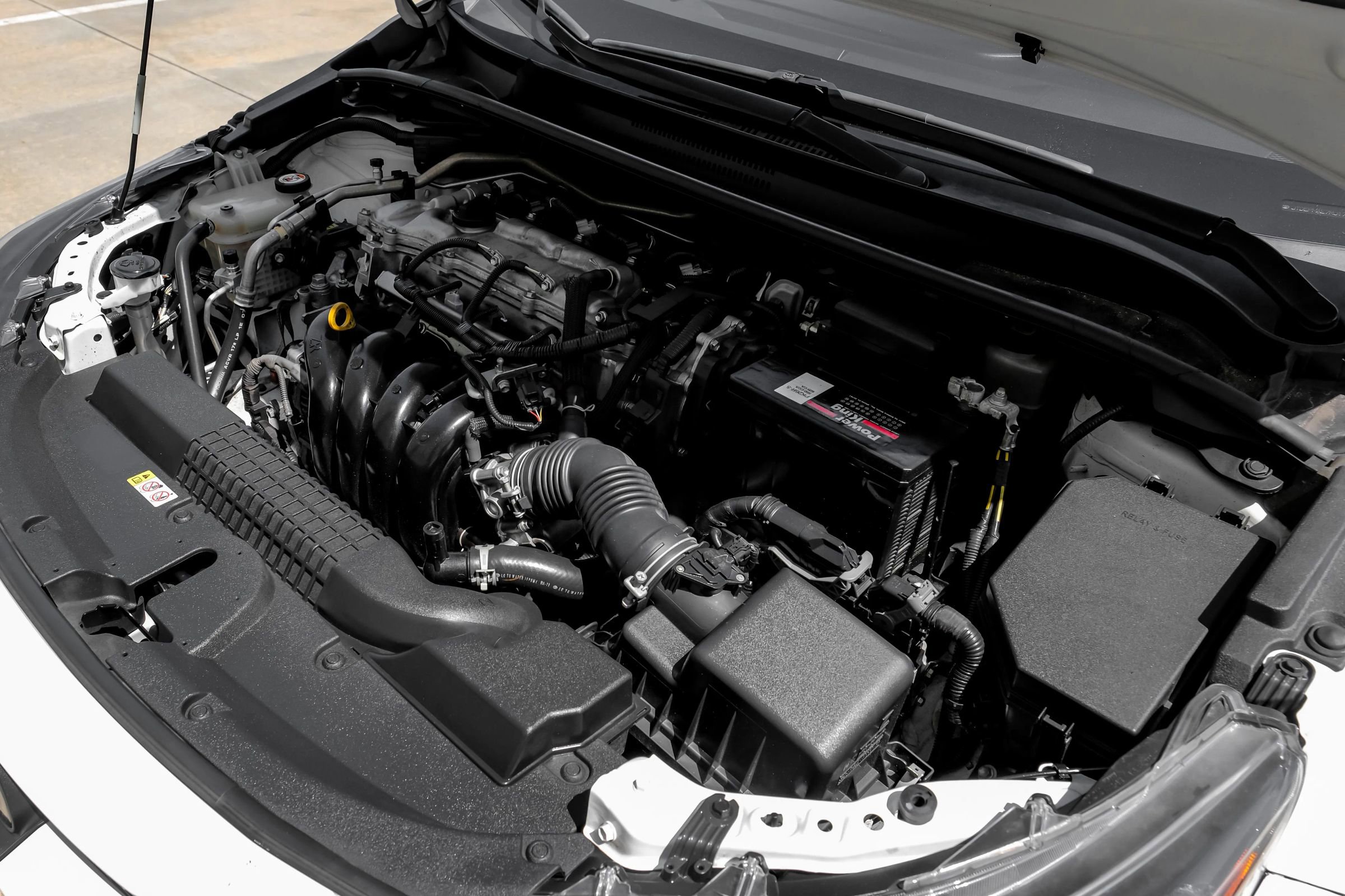 Used 2021 Toyota Corolla LE image 39