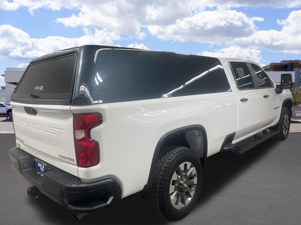 Used 2025 Chevrolet Silverado 2500 Custom w/ Custom Value Package image 3