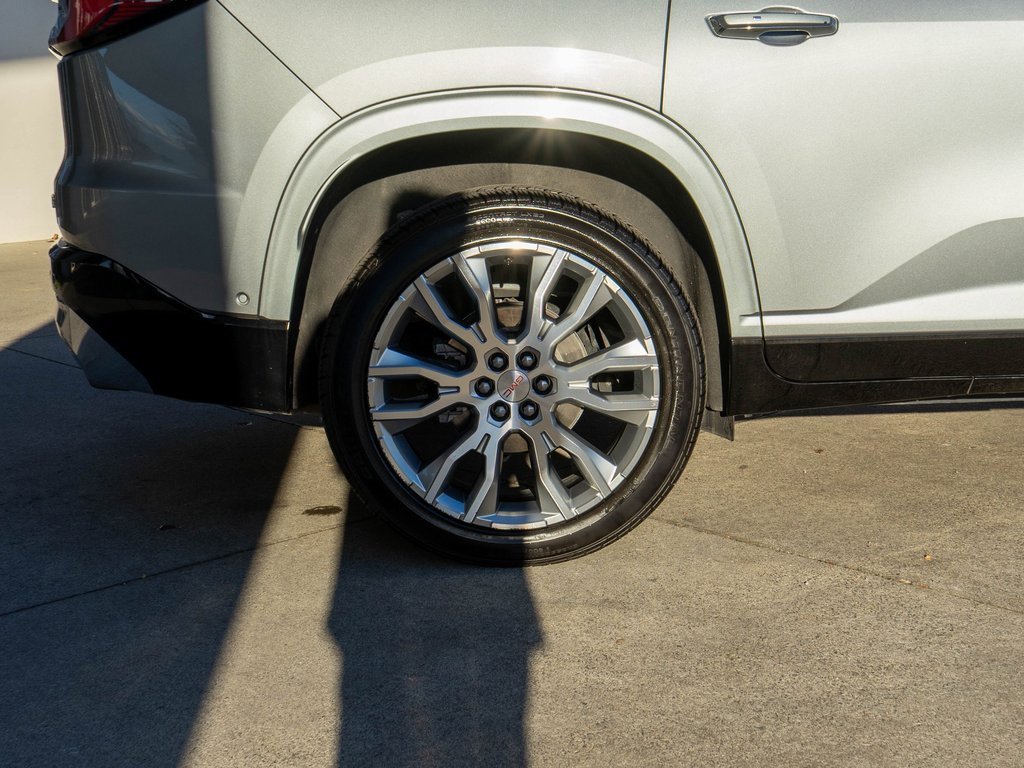 Used 2024 GMC Acadia Denali w/ Super Cruise Package image 38