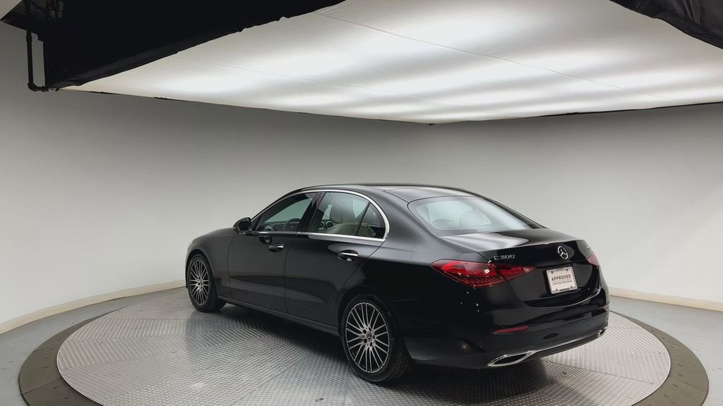 Used 2023 Mercedes-Benz C 300 4MATIC Sedan image 4