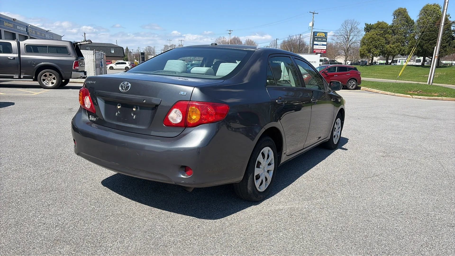 Used 2010 Toyota Corolla LE image 6