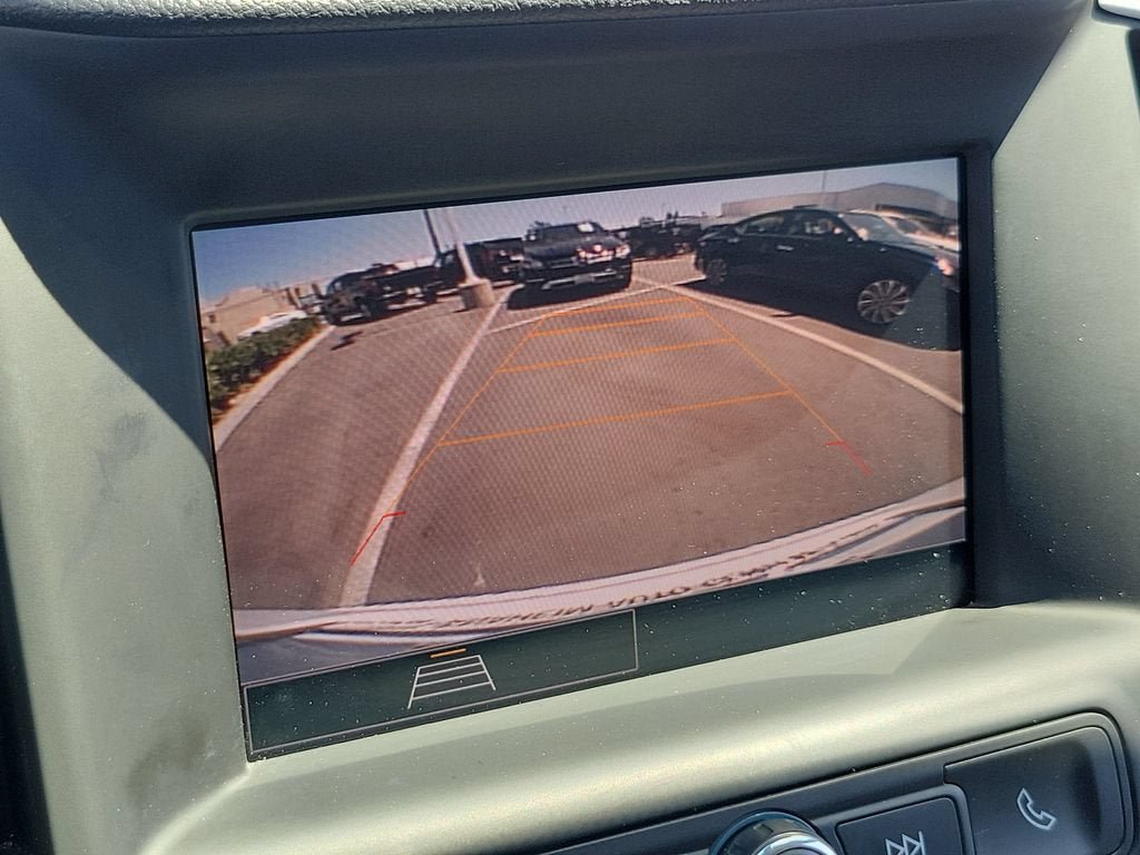 Used 2022 GMC Terrain SLE w/ Driver Convenience Package FWD image 29