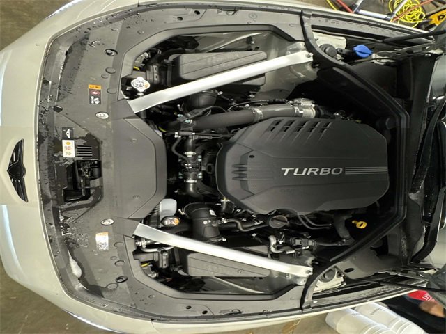 Used 2025 Genesis G70 3.3T Advanced image 25