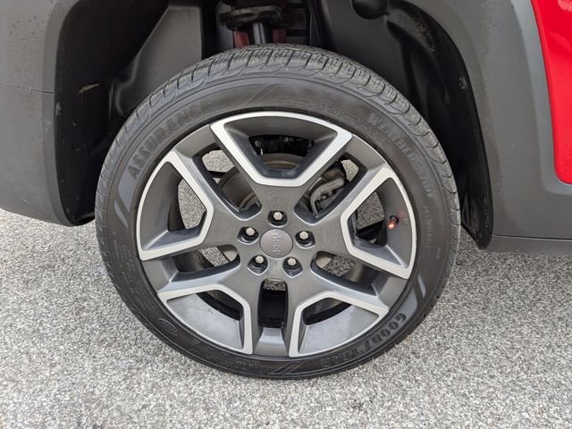 Used 2020 Jeep Renegade Sport image 11