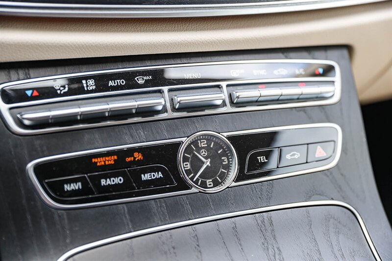 Used 2018 Mercedes-Benz E 400 Cabriolet image 32