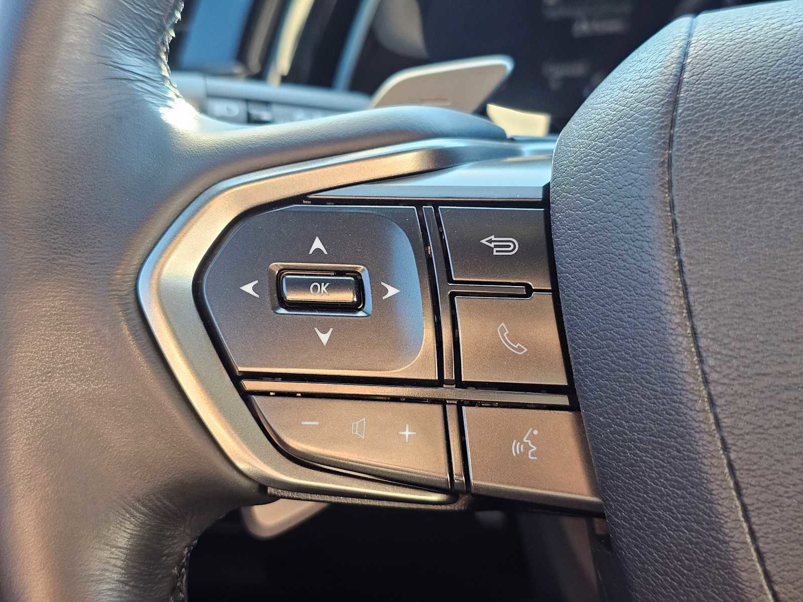 Certified 2024 Lexus RX 350 Premium w/ Accessory Package (Z1) image 27