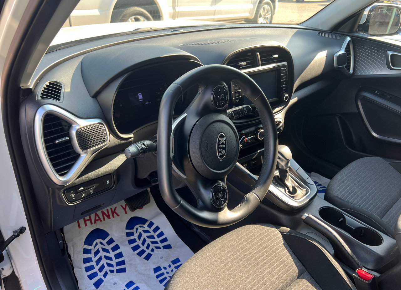 Used 2020 Kia Soul GT-Line w/ Option Group 015 image 15