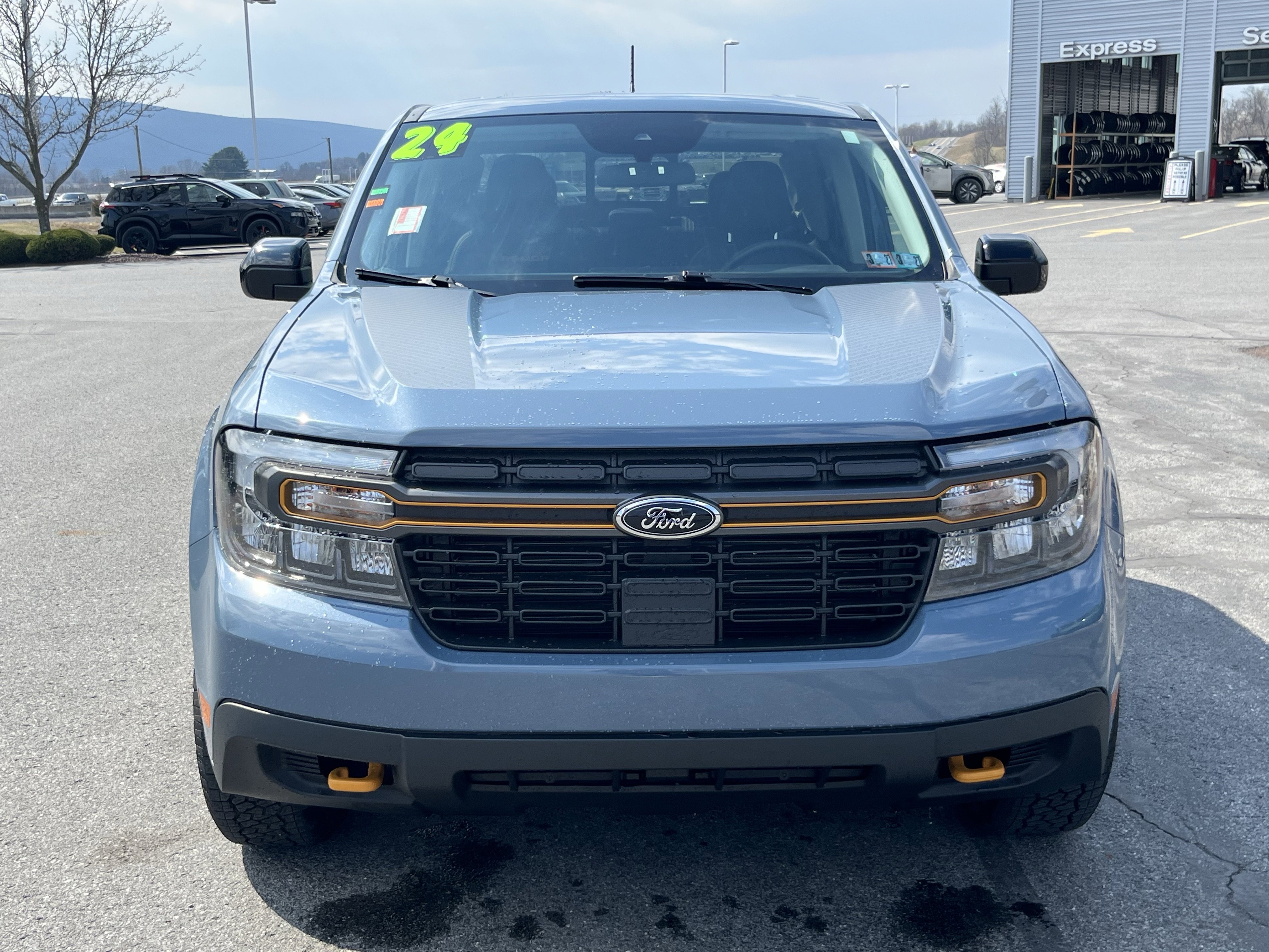 Used 2024 Ford Maverick Tremor w/ Tremor Off-Road Package image 9