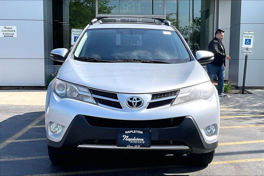 Used 2014 Toyota RAV4 XLE AWD/4WD image 2