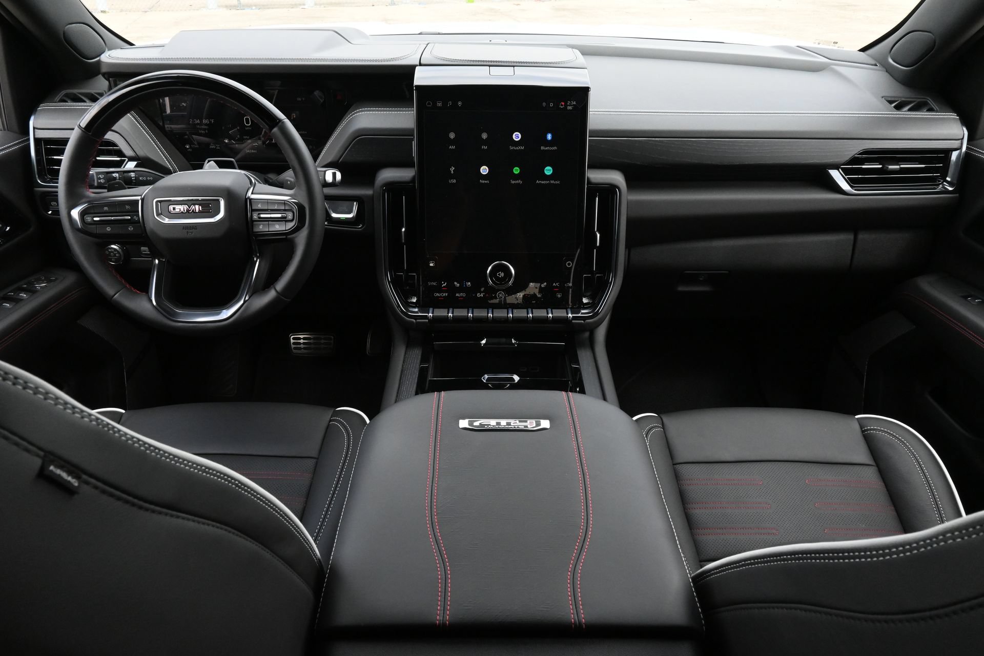 Used 2026 GMC Yukon AT4 Ultimate AWD/4WD image 8