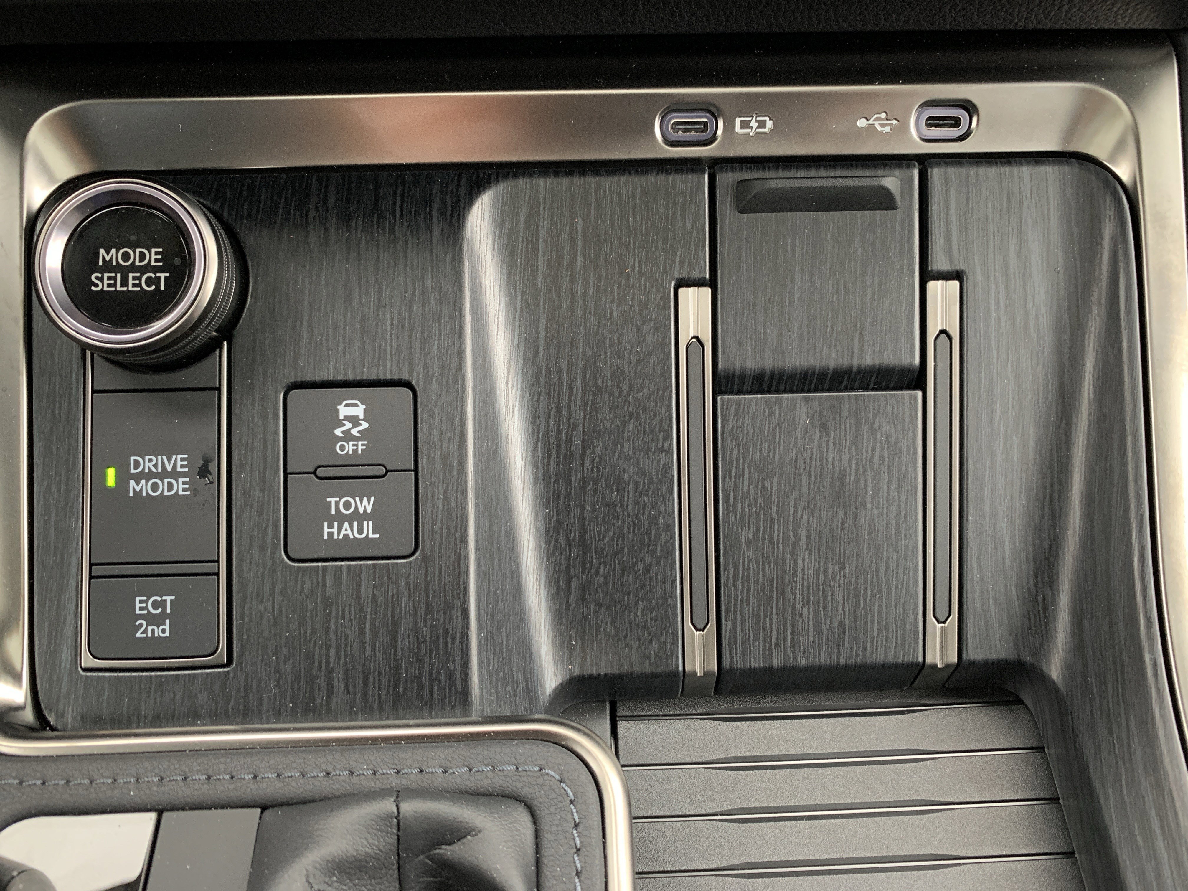 Used 2024 Lexus GX 550 image 29