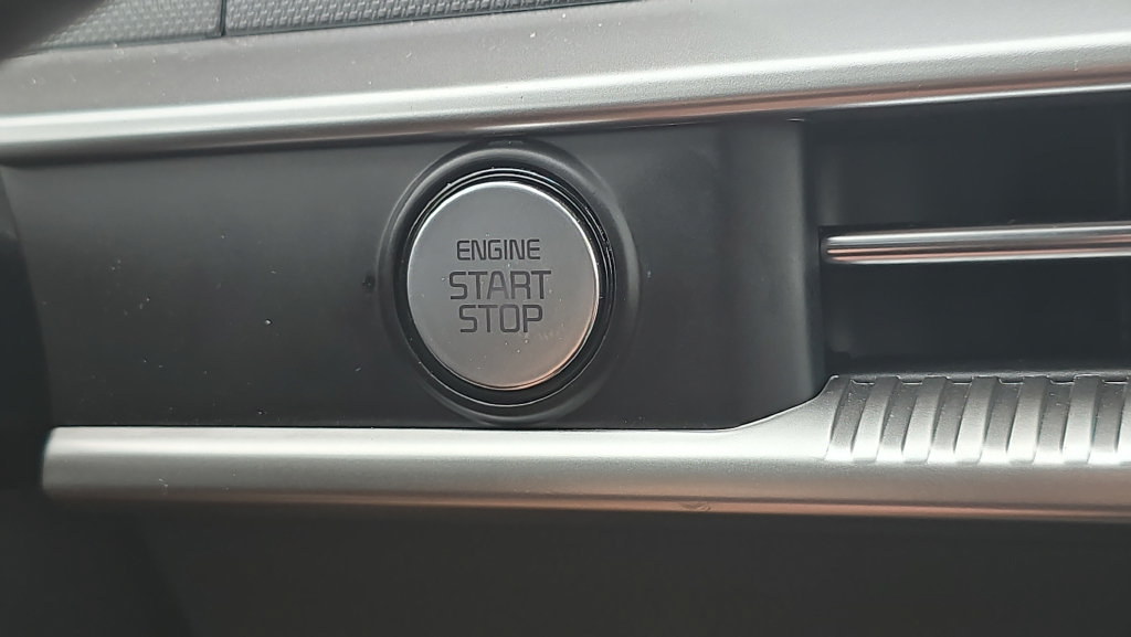 Used 2024 Kia K5 GT-Line w/ GT-Line Premium Package FWD image 28