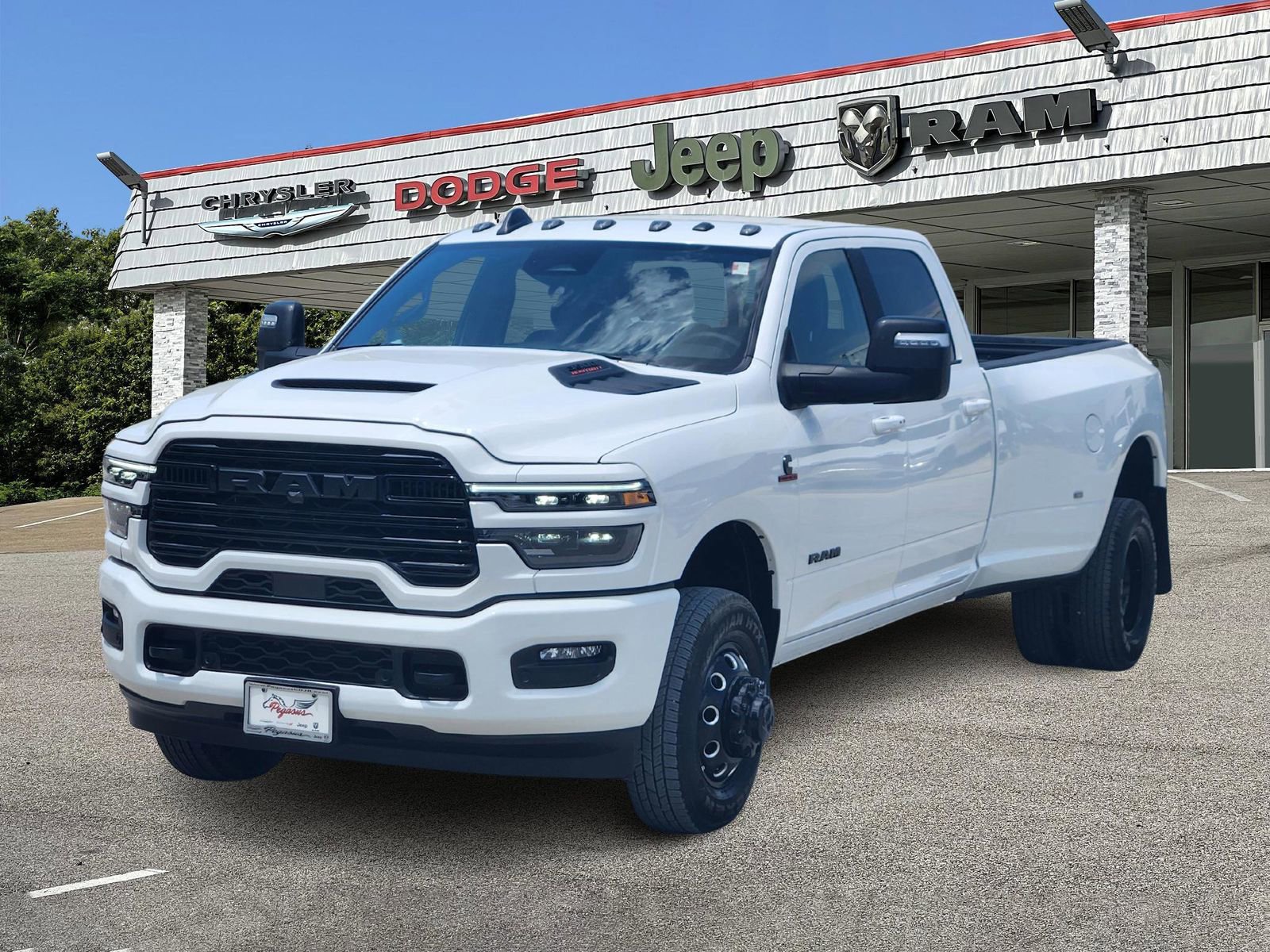 Used 2025 RAM 3500 Laramie w/ Night Edition image 2