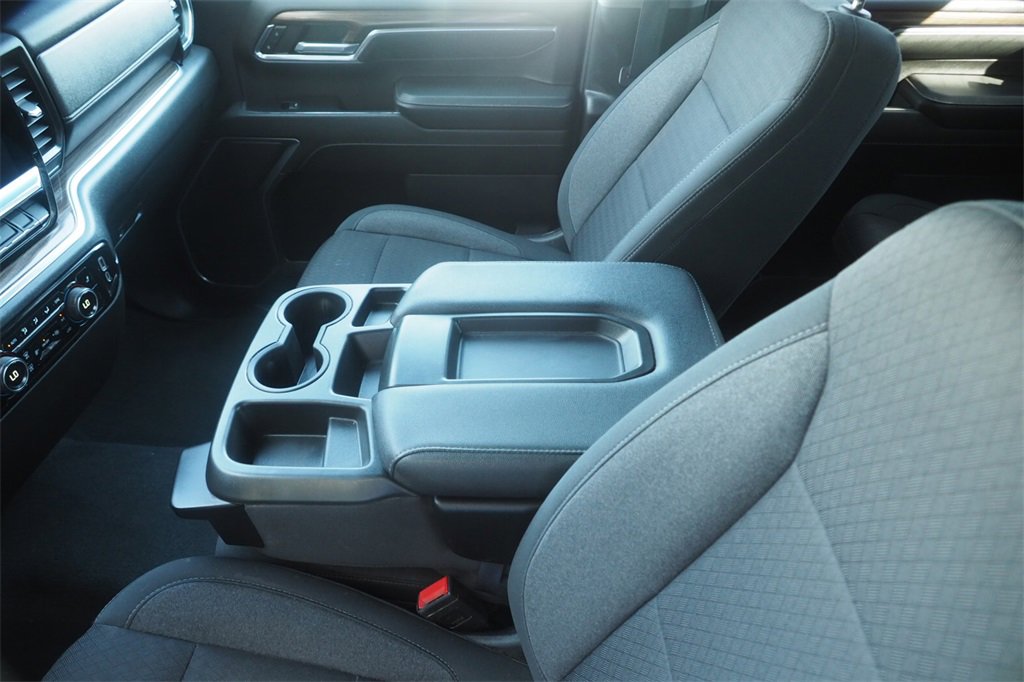 Used 2024 Chevrolet Silverado 2500 LT image 15