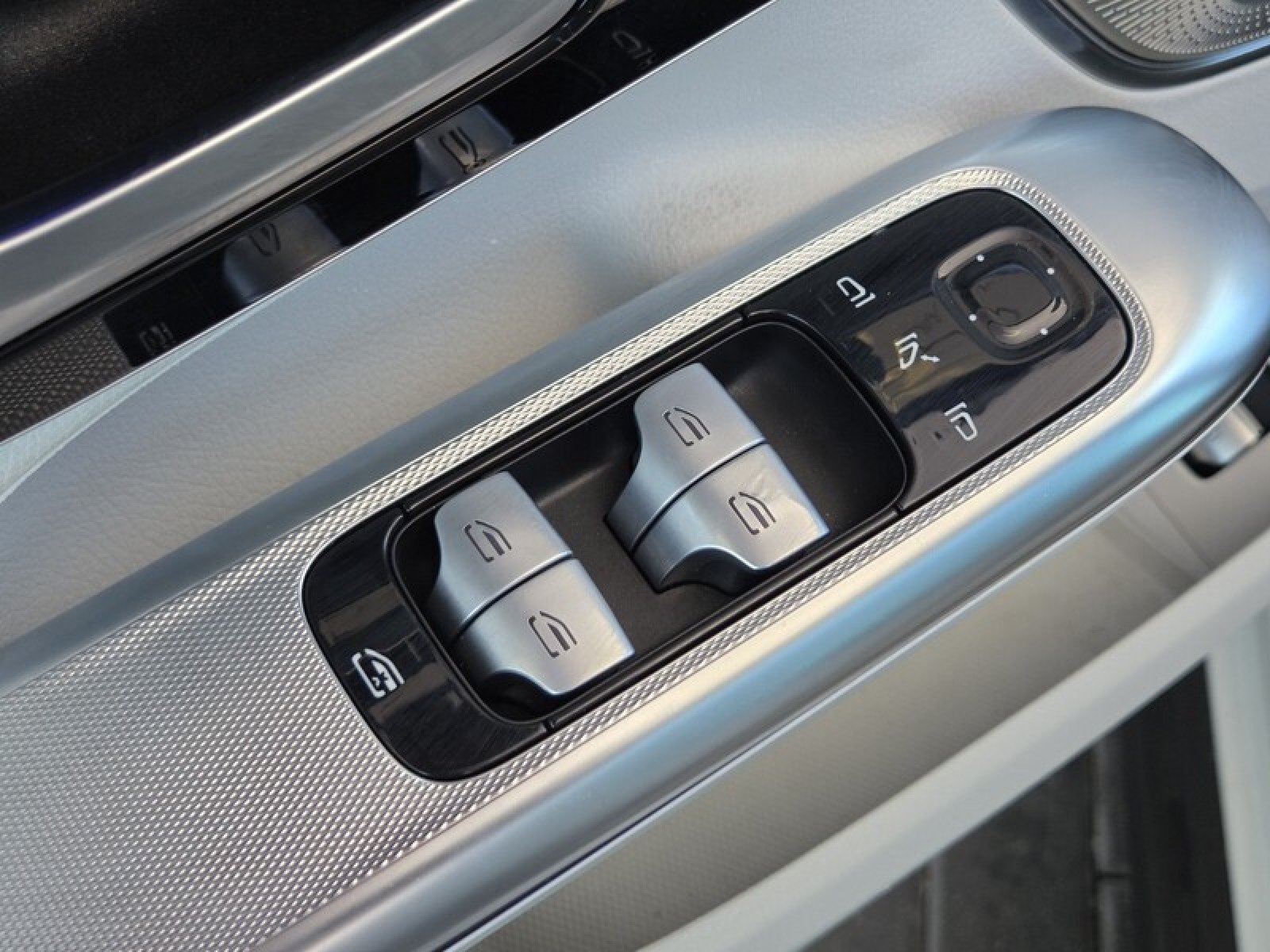 Certified 2023 Mercedes-Benz EQE 350+ Sedan image 24