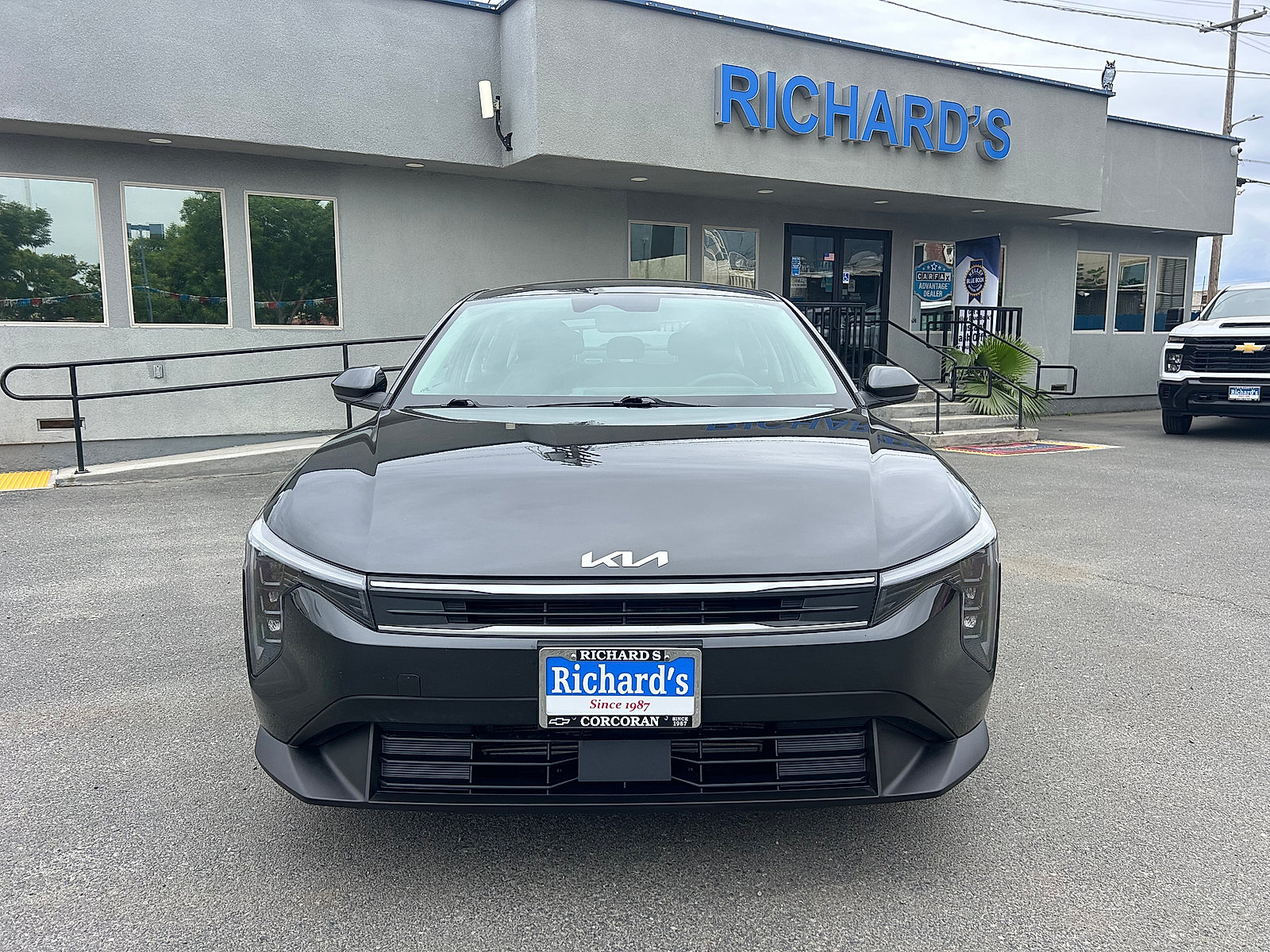 Used 2025 Kia K4 FWD image 8