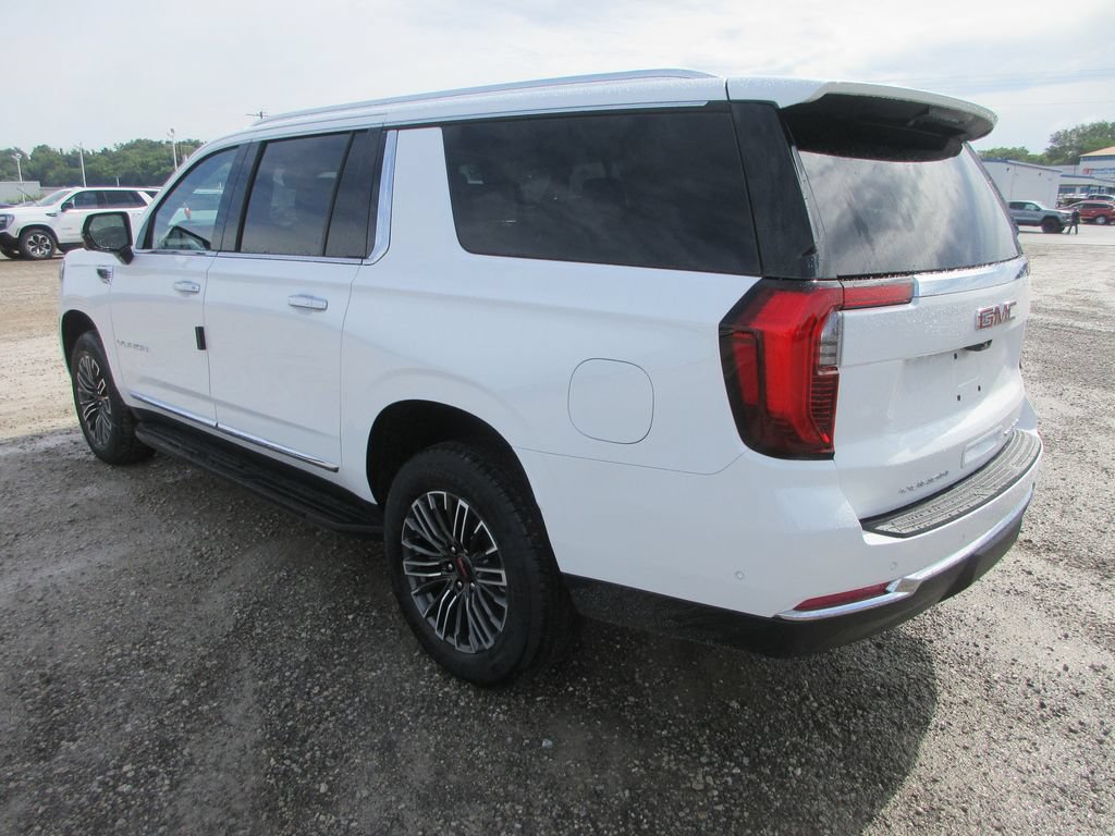 New 2026 GMC Yukon XL Elevation w/ Elevation Premium Package AWD/4WD image 6