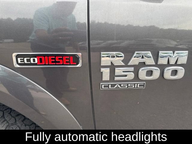 Used 2019 RAM 1500 Laramie RWD image 18