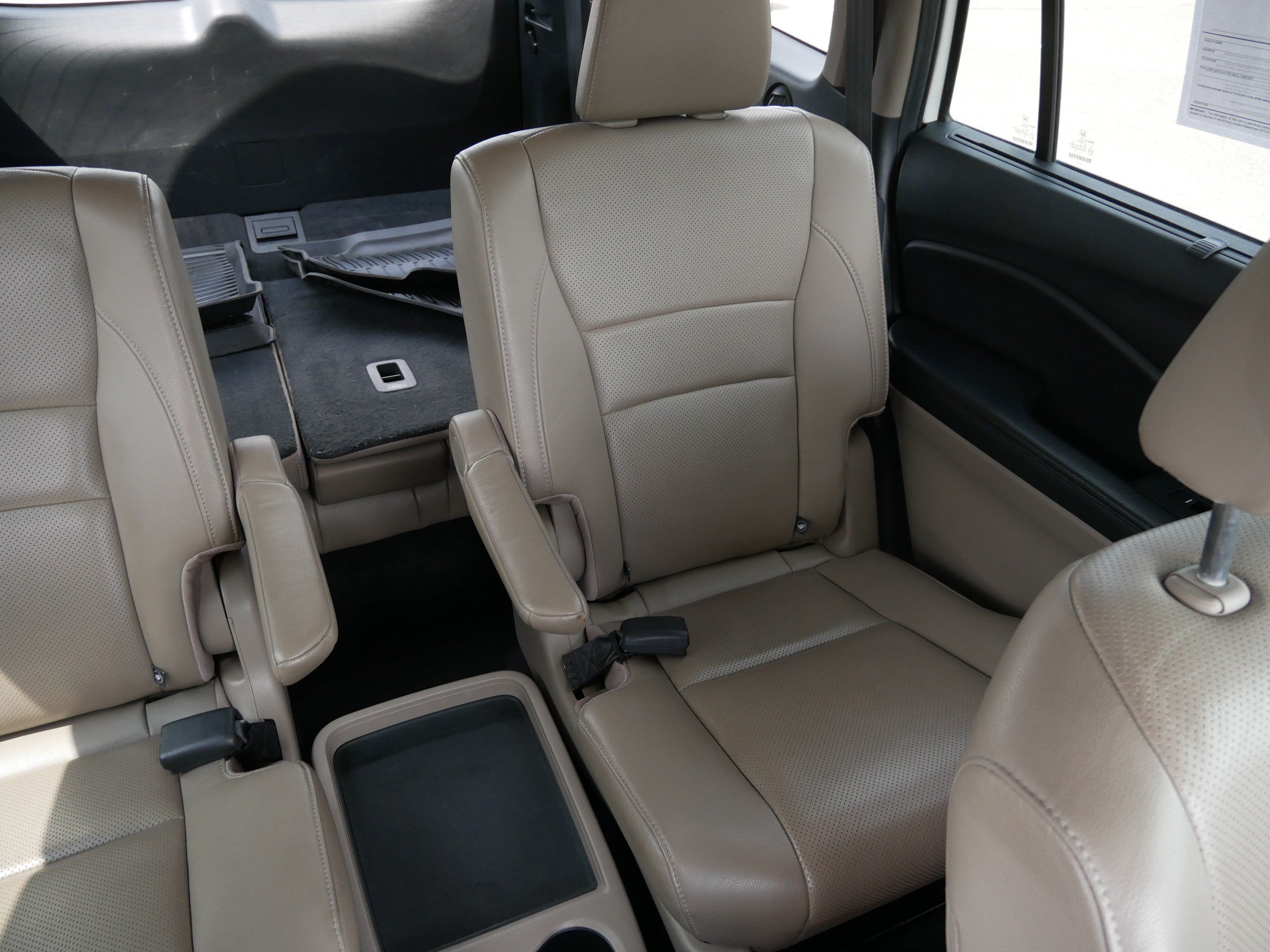Used 2016 Honda Pilot Elite image 14